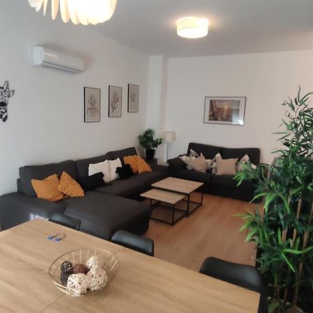 Unique Apartment In Malaga City Center With Pool Екстериор снимка