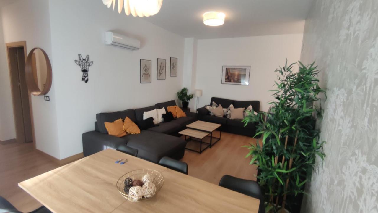 Unique Apartment In Malaga City Center With Pool Екстериор снимка