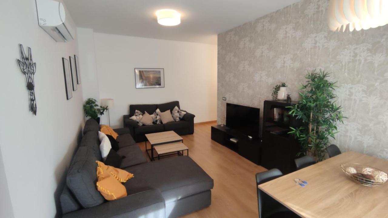 Unique Apartment In Malaga City Center With Pool Екстериор снимка