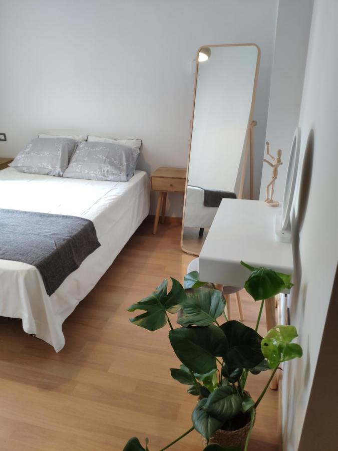 Unique Apartment In Malaga City Center With Pool Екстериор снимка